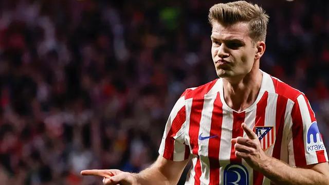 Galatasaray'da Transfer Hareketliliği Artıyor: Sörloth Sürprizi Yüzde 100 Gerçekleşebilir