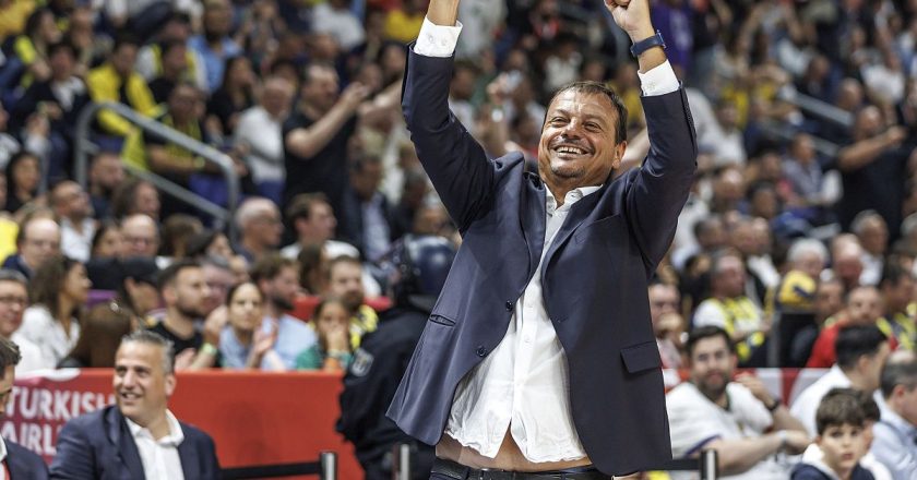 Ergin Ataman, Galatasaray’a başkan adayı olacağını açıkladı