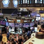 New York Borsası bir düşüşle açıldı
