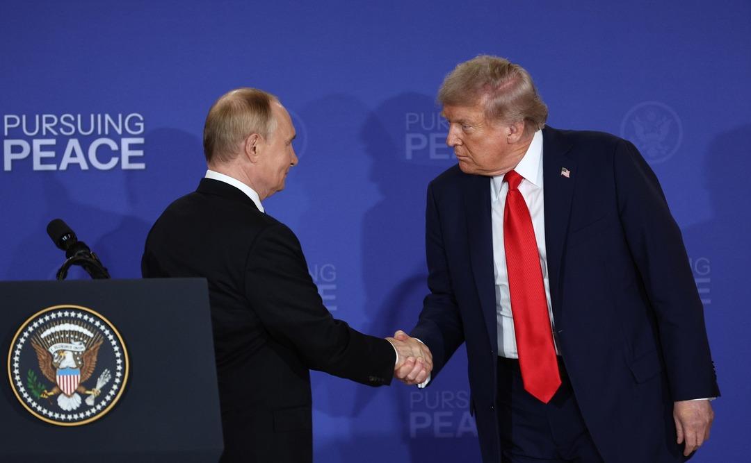 Alaska'daki Trump-Putin Zirvesi'nden sonra dikkat çeken açıklama: 