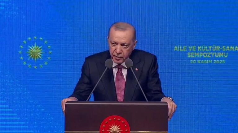 Erdoğan, “alarm zilleri çalıyor” diyerek, nüfus artış hızının düştüğüne dikkat çekti