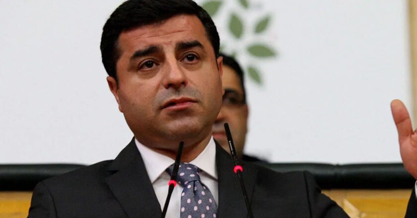 Son Dakika… DEM Partisi Selahattin Demirtaş’ı Ziyaret Etti: Demirtaş’ın İmralı Çağrısı – Son Dakika Türkiye Haberleri