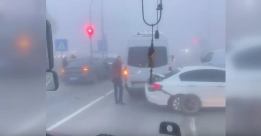 Ankara’da yoğun siste zincirleme kaza