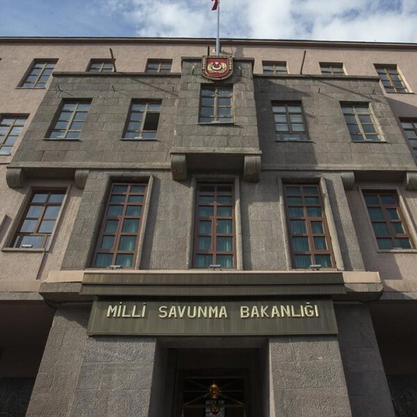 MSB: Düşen askeri kargo uçağının enkazına ilişkin incelemeler başladı